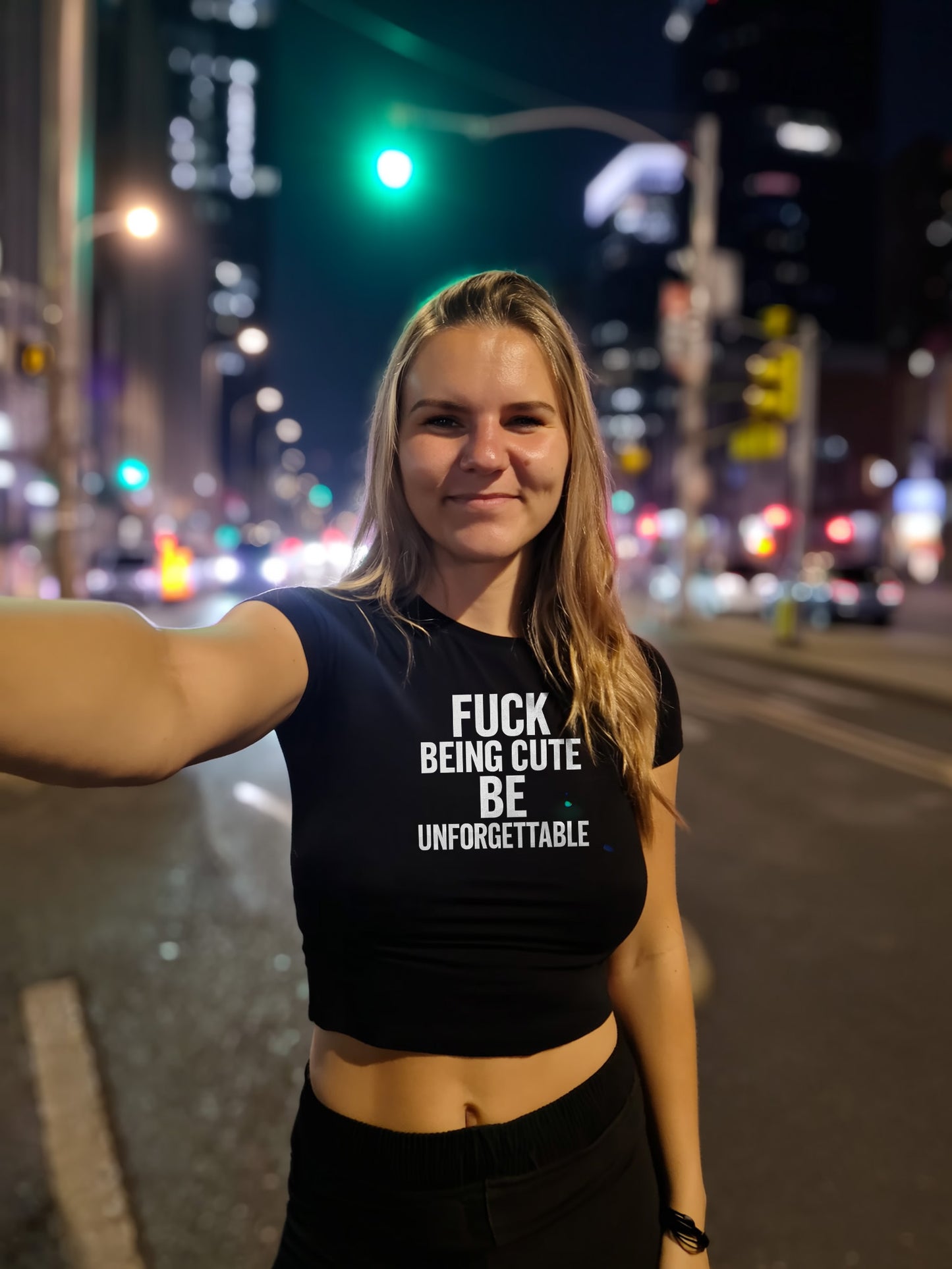 Crop Top „Fuck being cute — be unforgettable“