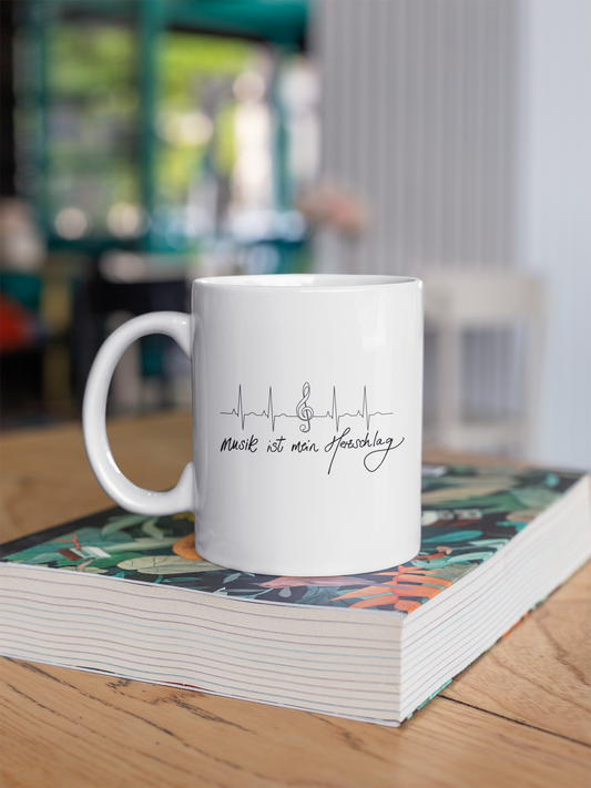 🎶 Musik ist mein Herzschlag – Mattierte Keramiktasse | Klangvoll genießen