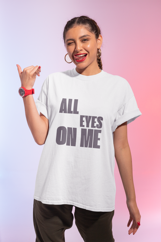 👕 Women’s T-Shirt „All Eyes on Me“